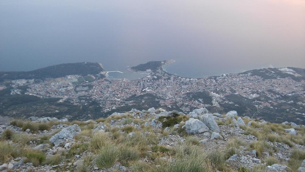 Guest House Town Center Makarska Exterior photo